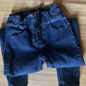 We The Free Skinny Jeans Size 24
